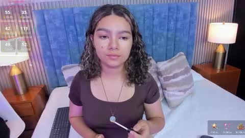 Snapshot of pretty_sunlight_ chatting on February 17, 1:46 am Daisy Flower online show from February 17, 1:46 am