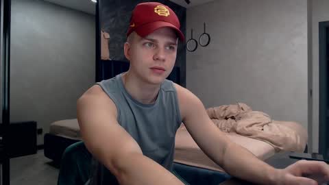 Justin online show from January 13, 3:34 am