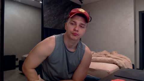 Justin online show from January 19, 8:07 am