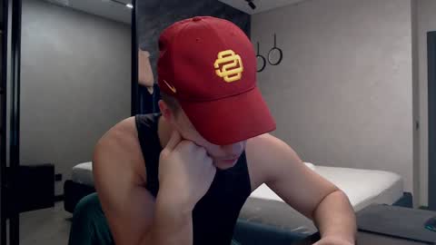 Justin online show from January 29, 2:51 am