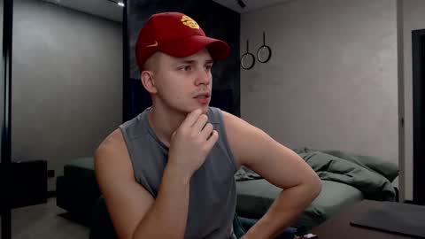 Justin online show from February 15, 3:09 am