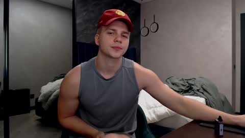 Justin online show from February 16, 6:54 am