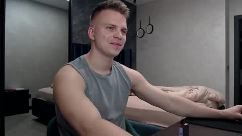 Justin online show from September 15, 3:06 am