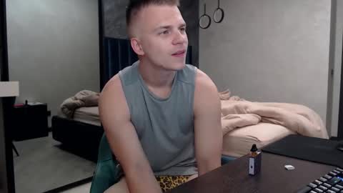 Justin online show from October 10, 4:44 am