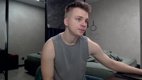 Justin online show from February 18, 4:19 am