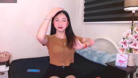 prettyakhira online show from January 7, 1:52 am