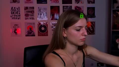 Snapshot of prettyamyy chatting on July 17, 7:08 pm Ammy online show from July 17, 7:08 pm