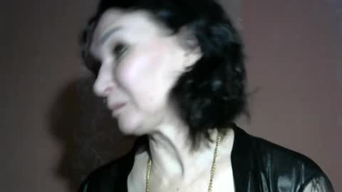 Snapshot of prettyandwild chatting on October 5, 4:16 pm Samantha online show from October 5, 4:16 pm