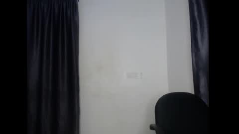 Snapshot of prettybaby6 chatting on February 12, 6:36 pm helen online show from February 12, 6:36 pm