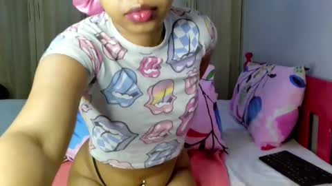 prettybigclit_ebony online show from October 23, 8:07 pm