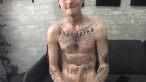 pretty boy online show from December 18, 5:26 am