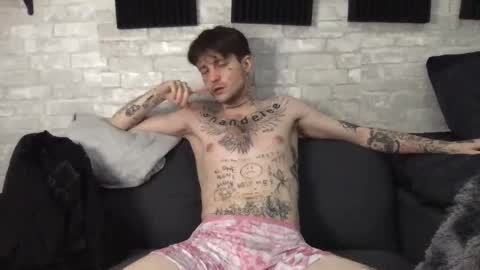 pretty boy online show from January 1, 4:29 am