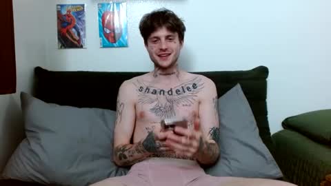 pretty boy online show from September 26, 4:05 am