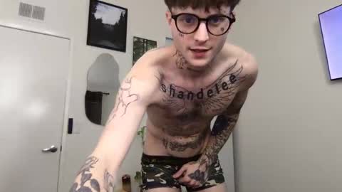 pretty boy online show from January 17, 12:37 am