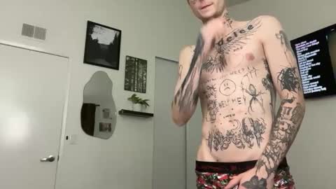 pretty boy online show from February 7, 4:49 am