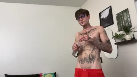 pretty boy online show from July 29, 6:00 am