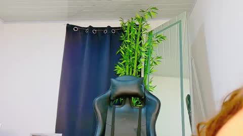 Enzo  Denis online show from December 2, 11:45 pm