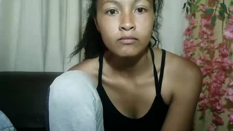 prettychoux online show from March 11, 12:22 pm