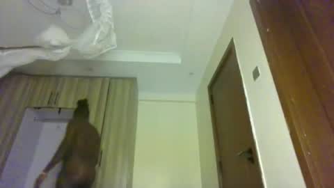 Snapshot of prettydulce chatting on May 20, 3:34 am prettydulce online show from May 20, 3:34 am