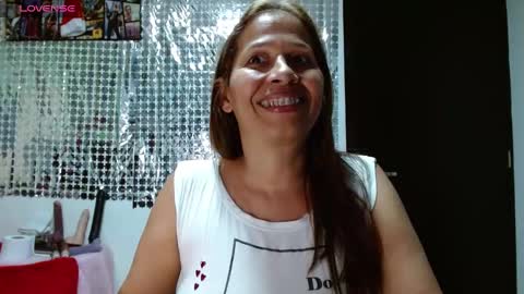 Snapshot of prettyduration chatting on February 12, 12:27 am Caro sins online show from February 12, 12:27 am