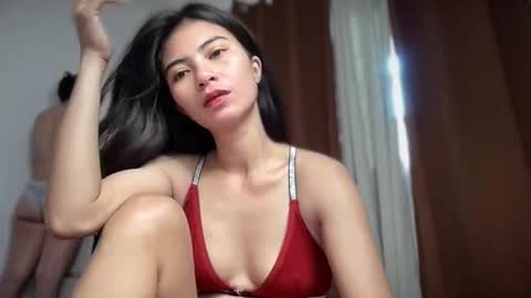 Snapshot of prettylittle_lady chatting on December 1, 1:21 am prettylittle_lady online show from December 1, 1:21 am