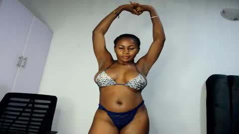 evelyn online show from June 26, 6:29 am