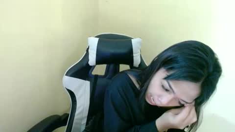 Miya 3 online show from October 31, 5:41 am