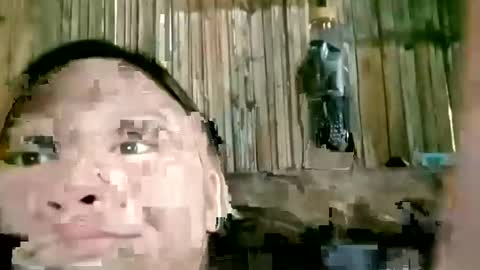 Snapshot of prettyneca5991 chatting on December 21, 7:03 am prettyneca5991 online show from December 21, 7:03 am