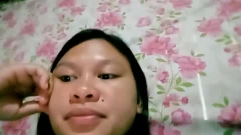 Snapshot of prettyneca5991 chatting on December 30, 1:36 pm prettyneca5991 online show from December 30, 1:36 pm