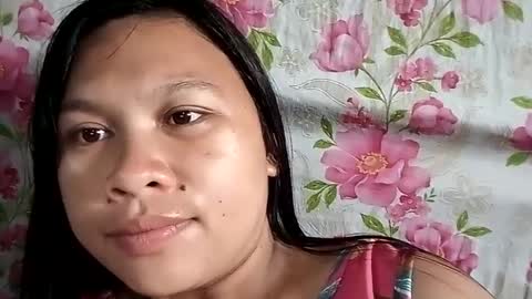 Snapshot of prettyneca5991 chatting on January 13, 12:09 am prettyneca5991 online show from January 13, 12:09 am