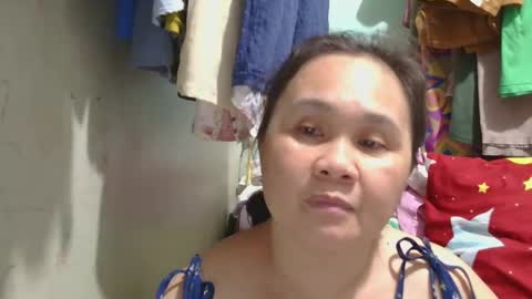 Snapshot of prettynhing chatting on January 10, 3:48 pm Nhing online show from January 10, 3:48 pm