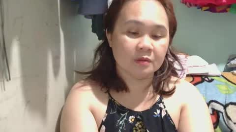 Snapshot of prettynhing chatting on January 29, 5:40 am Nhing online show from January 29, 5:40 am