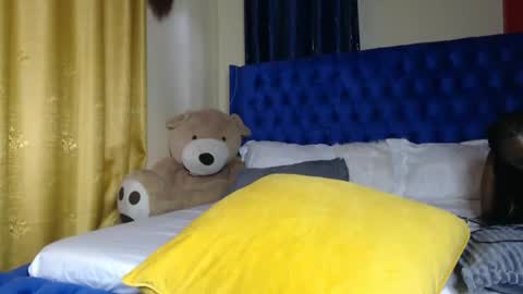 Snapshot of prettyquee chatting on January 14, 11:42 am sasha online show from January 14, 11:42 am