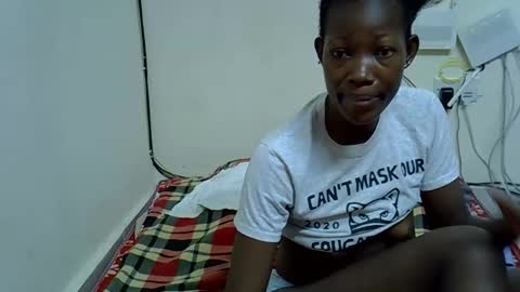 Pretty Queen online show from November 1, 7:43 am