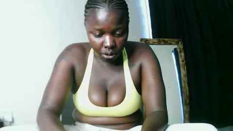 Snapshot of prettyreen chatting on December 1, 8:41 am prettyreen online show from December 1, 8:41 am