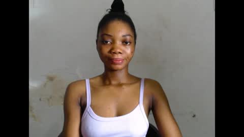 prettysexy6 online show from May 1, 7:51 pm