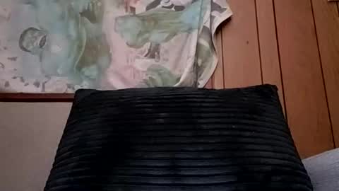 Snapshot of prettysolidd7 chatting on February 17, 1:04 am prettysolidd7 online show from February 17, 1:04 am