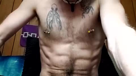 Snapshot of prettysolidd7 chatting on February 20, 12:19 am prettysolidd7 online show from February 20, 12:19 am