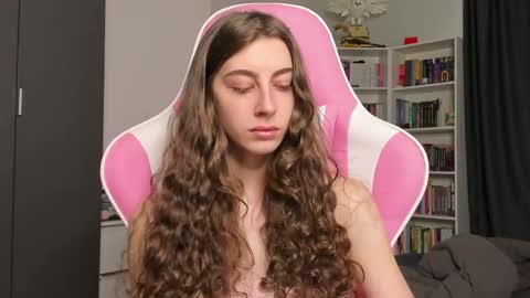 Sophie  next stream will be at Monday  i will wait you guys  online show from June 9, 7:31 am