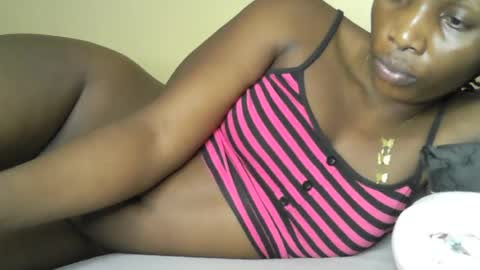 prettyvish online show from July 5, 4:19 am