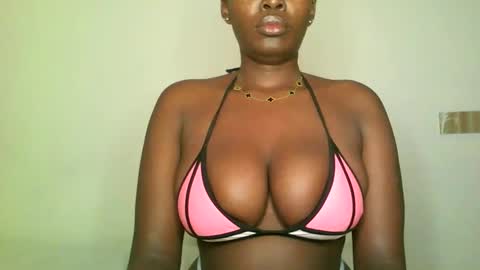 prettyvishy online show from February 17, 3:36 am