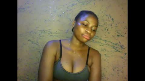 Snapshot of prettyxxpac chatting on February 28, 3:29 am prettyxxpac online show from February 28, 3:29 am