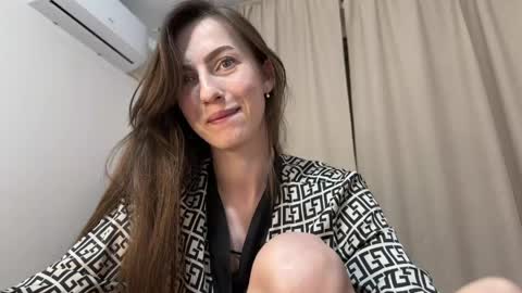 prettyyy_angel online show from May 16, 7:01 pm