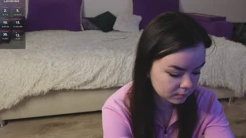 Kitty online show from April 24, 2:25 am