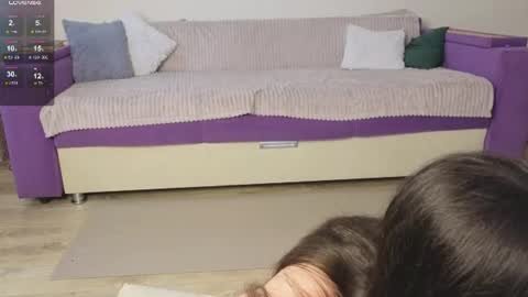 Snapshot of prettyyy_kitty chatting on June 12, 2:10 am Kitty online show from June 12, 2:10 am