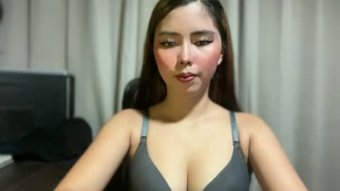 TINA  online show from July 8, 2:05 am