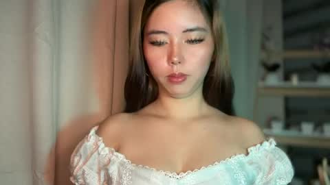 TINA  online show from August 4, 2:04 am