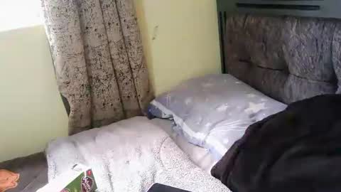 Snapshot of pricky375313 chatting on February 28, 11:44 am pricky375313 online show from February 28, 11:44 am