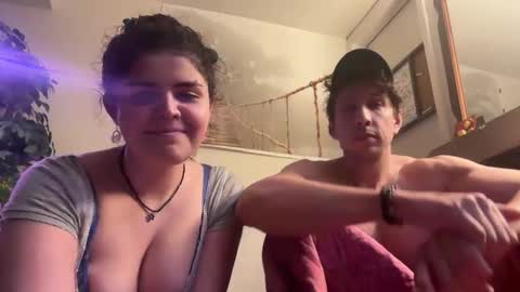 priivatemischief online show from February 24, 2:53 am