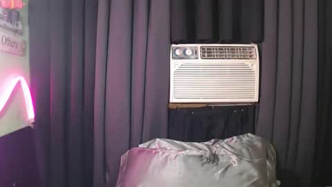 primekiannx_ online show from March 27, 9:25 pm